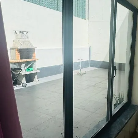 Near Ubbo In Lisbon Lägenhet